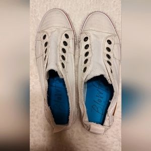 BLOWFISH MALIBU White Slip On Casual Athletic Shoes Size US 9.5